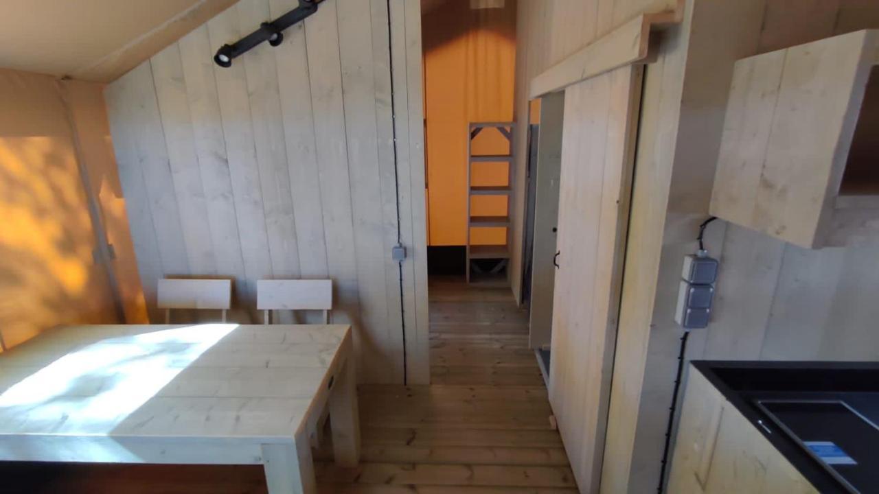 Camping Vilanova Park Виланова-и-ла-Желтру Экстерьер фото