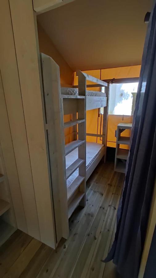 Camping Vilanova Park Виланова-и-ла-Желтру Экстерьер фото