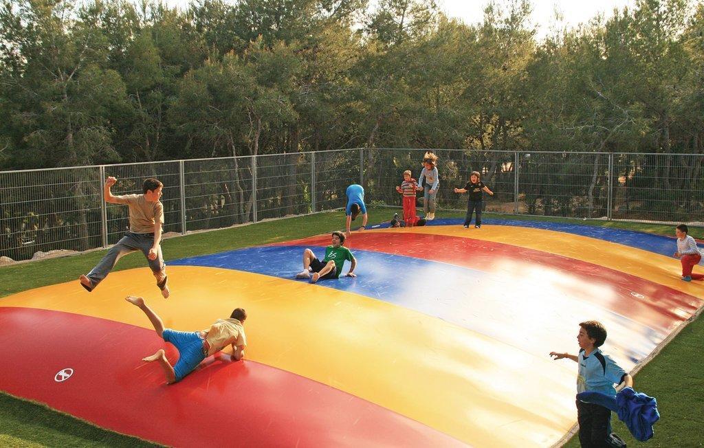 Camping Vilanova Park Виланова-и-ла-Желтру Номер фото