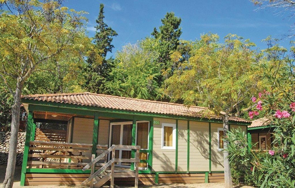 Camping Vilanova Park Виланова-и-ла-Желтру Номер фото