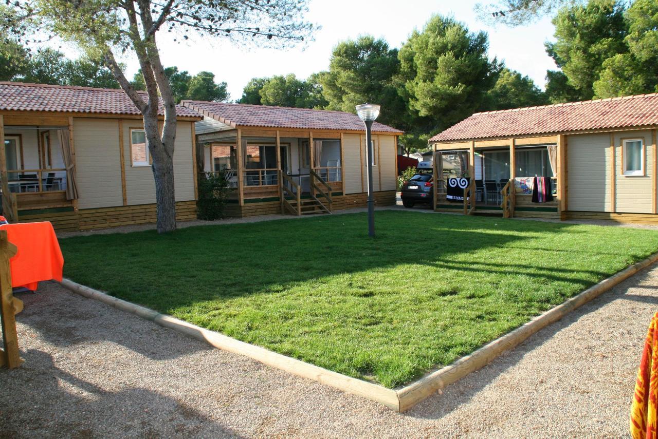 Camping Vilanova Park Виланова-и-ла-Желтру Экстерьер фото